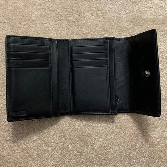 Coach Wallet - Picture 4 of 7